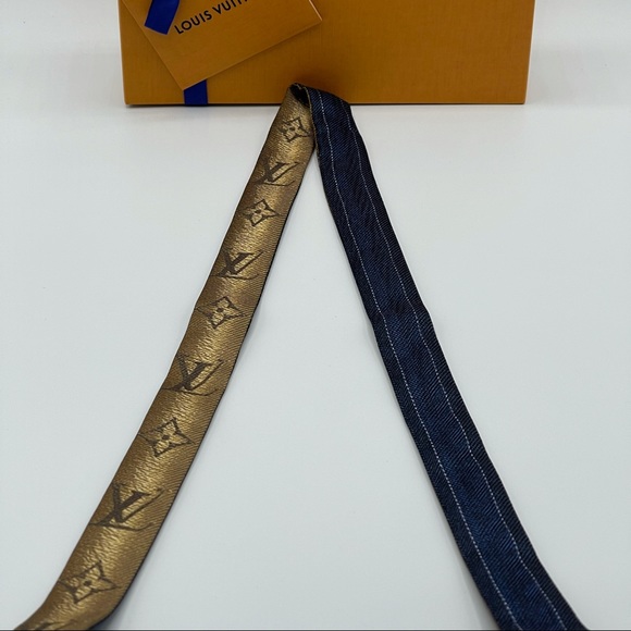 Louis Vuitton 3D Stripes Bandeau Twilly Scarf Wrap - Picture 4 of 16